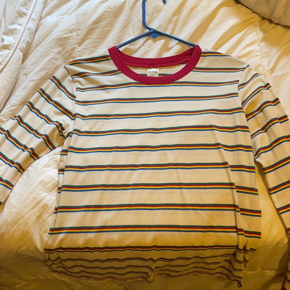 Super cute shirt never been worn